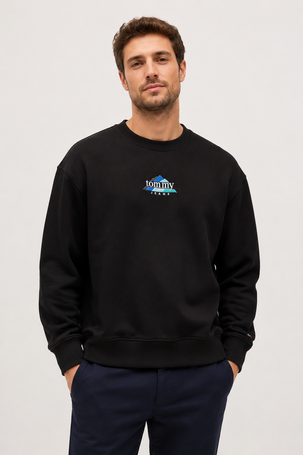 Tommy Hilfiger Mountain Logo Sweatshirt