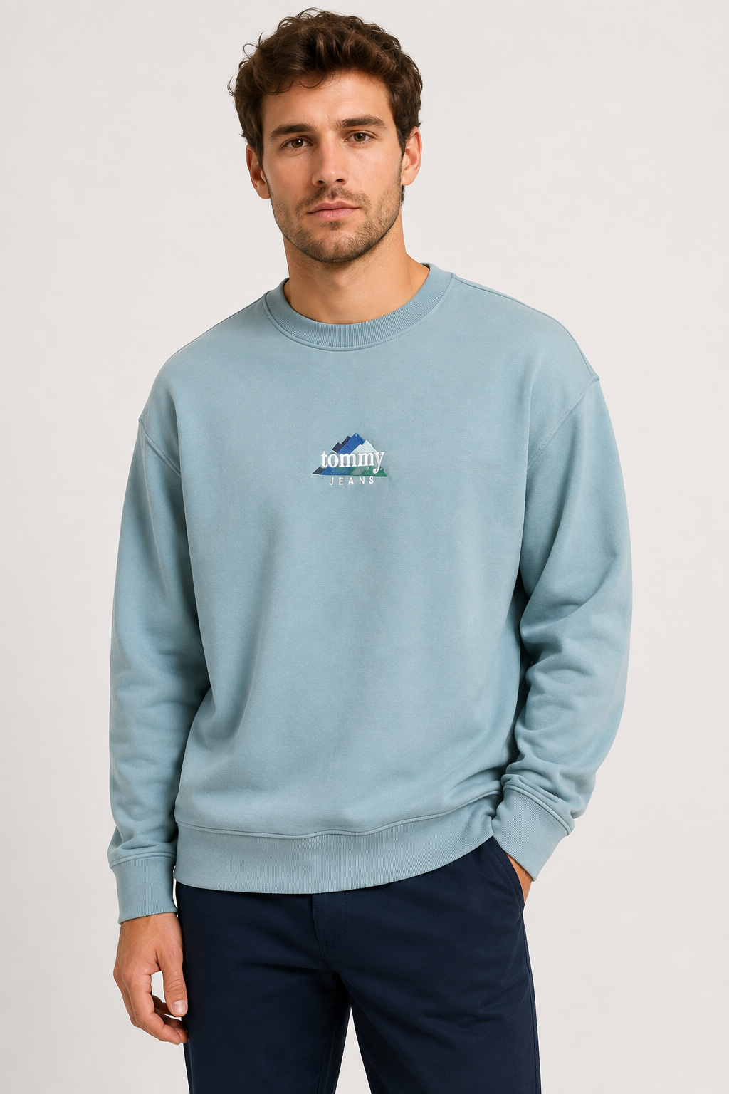 Tommy Hilfiger Mountain Logo Sweatshirt