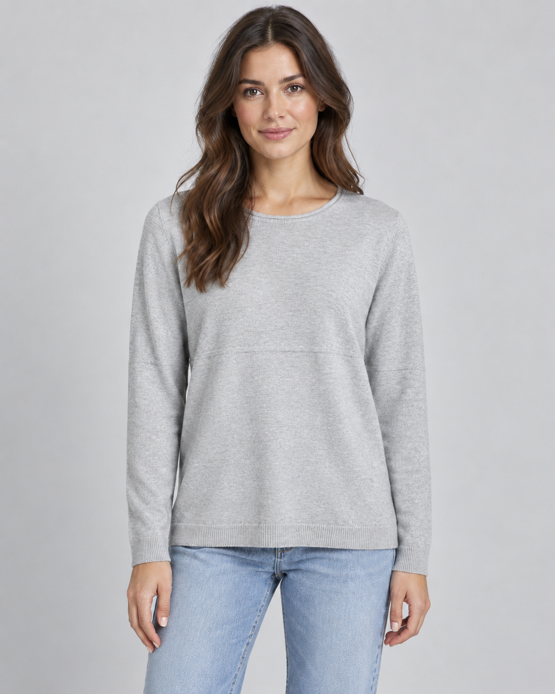 Cashmere blend jumper in Silver Grey on a female studio model