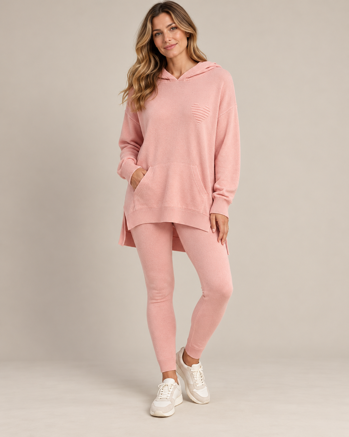 Super Soft Heart Knitted Lounge Set – Pink worn by a model